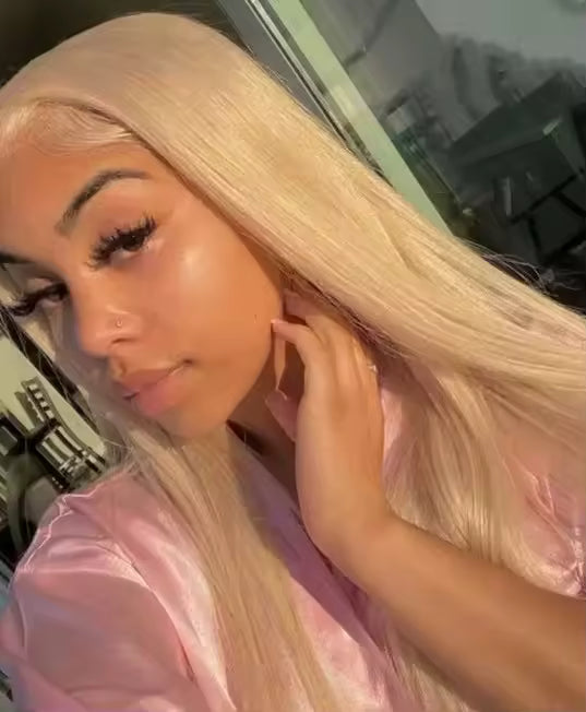 Perruque Blonde Lisse en Cheveux Naturels 613 | Lace Frontale HD 13x4  Densité 200%